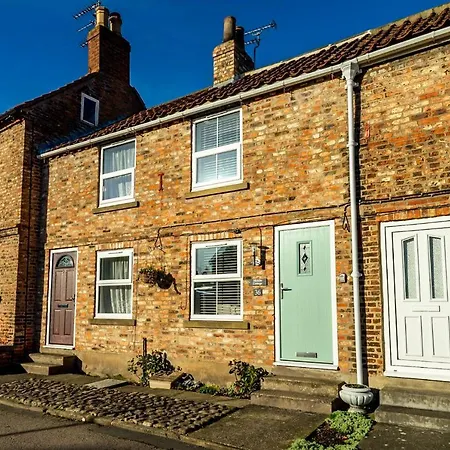 Middle * Dunnington (North Yorkshire)